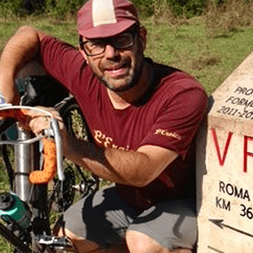 simon price director of creative